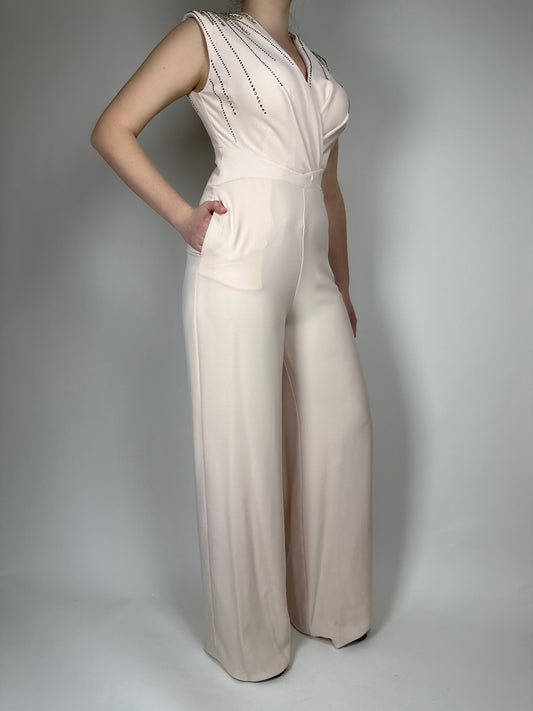 Елегантен гащеризон без ръкави с широки крачоли