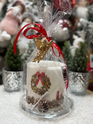 Декоративна коледна свещ с чинийка-свещник