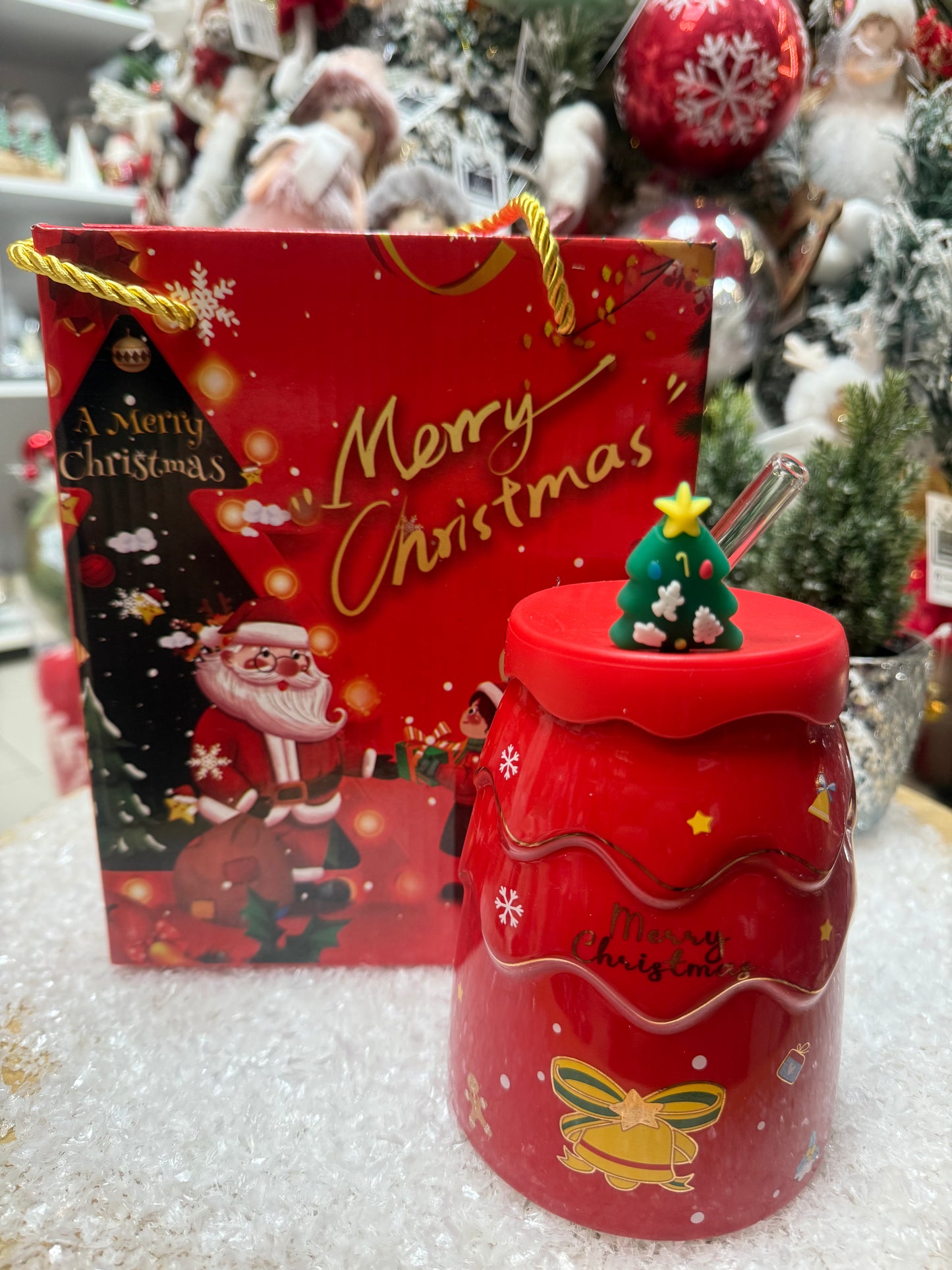 Подарък-розова чаена чаша със стъклена сламка и коледни мотиви