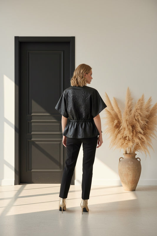 Тренч еко кожа черен