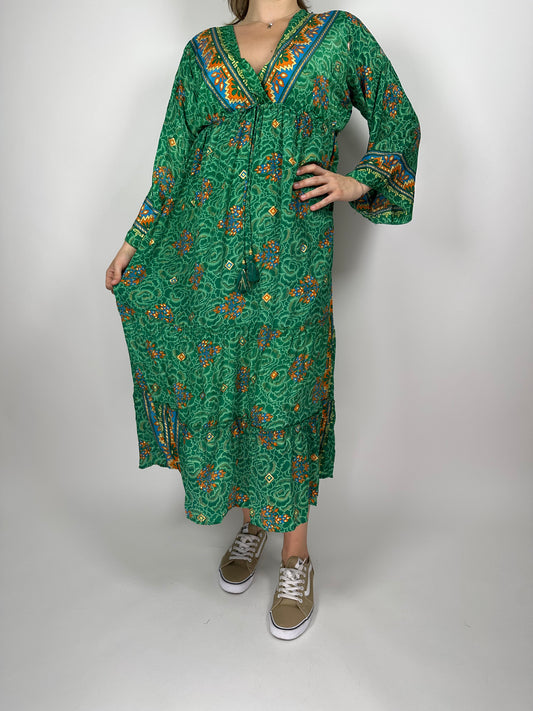 Индийска дълга рокля от поли-коприна с V-деколте, дълъг ръкав и волан – флорална