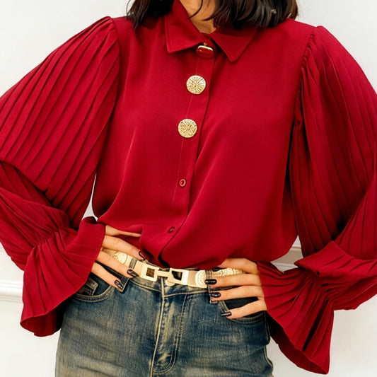 Бяла-елегантна дамска риза с широк ръкав-плисе и декоративни копчета
