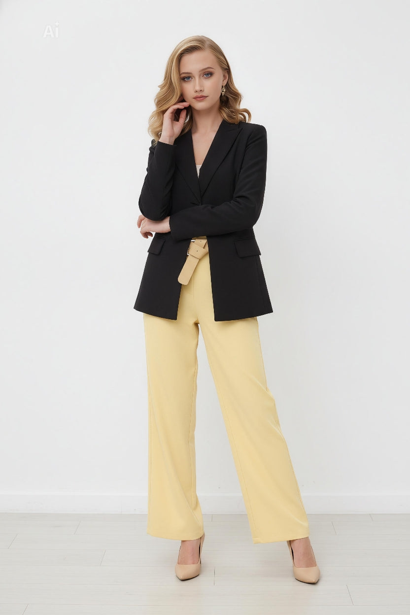Елегантен дамски панталон с права, свободна линия и колан