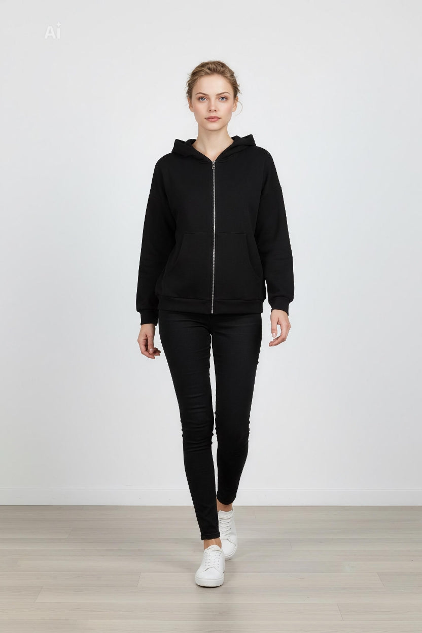 Дамски тренч с модерна спортно-елегантна визия, с качулка и цип