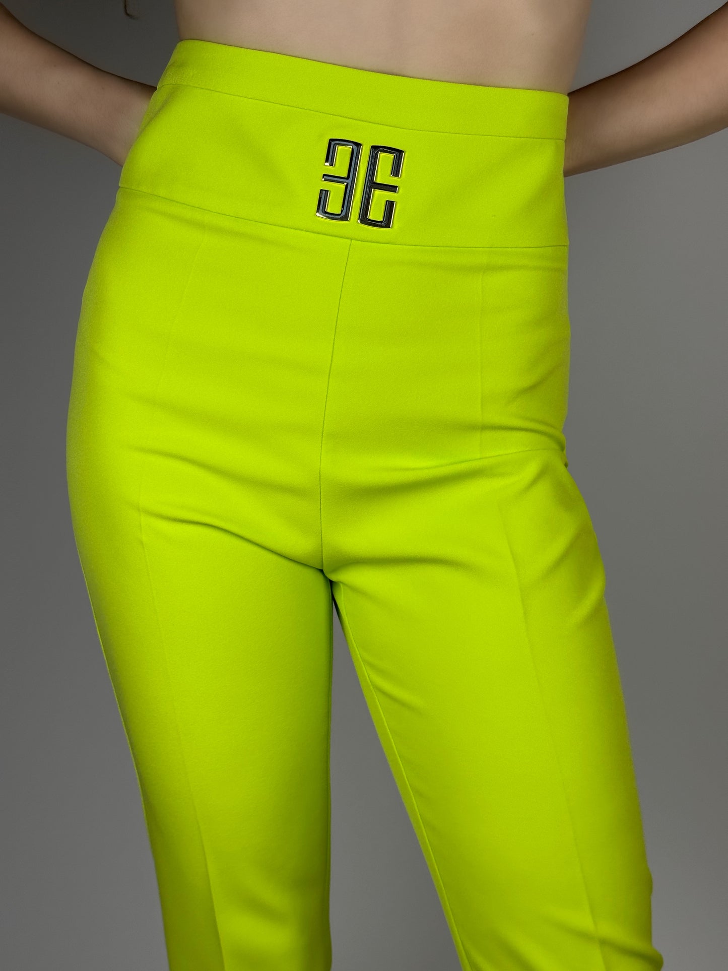 Панталон лайм с катарама